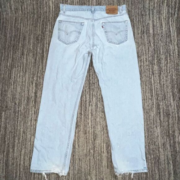 Levi’s 505 Men’s 36x30 Regular Fit Straight Leg Distressed Blue Jeans Light Wash - Picture 4 of 4